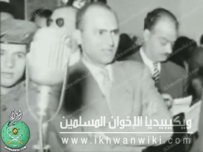 ملف:الأستاذ-هنداوي-دوير أمام-محكمة-الشعب-عام-1954م.jpg