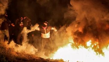 إصابة العشرات وجندي صهيوني.jpg