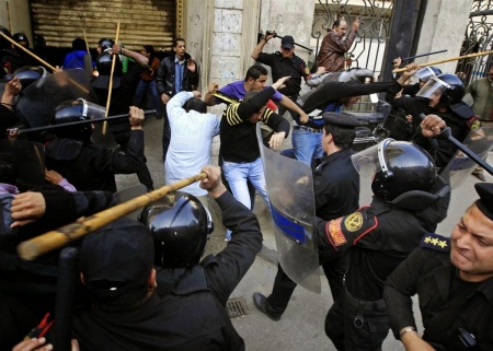 لقمع كعقيدة رسمية.jpg