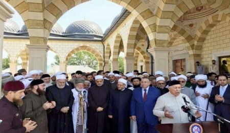 وألاعيب السياسة والسياسيين.jpg