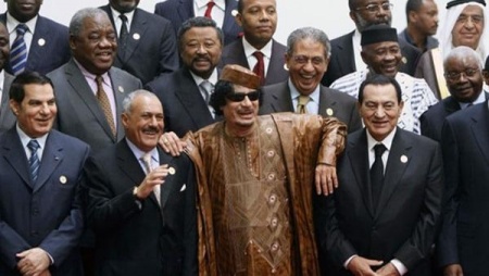 أراجوزات القصور الرئا.jpg