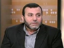 يمكّنون إخوانهم.jpg